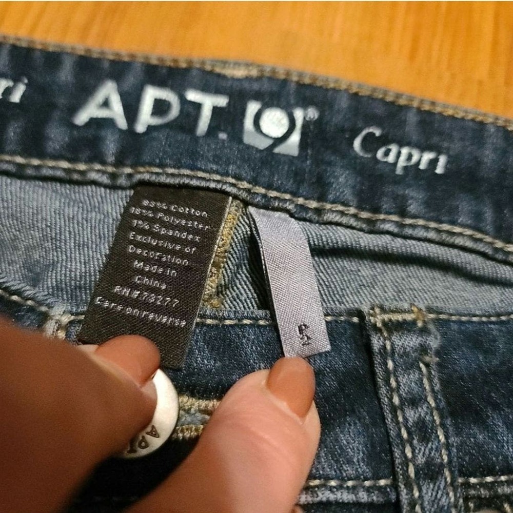 Apt 9 cropped denim jean capris cuffed leg denim - Picture 3 of 6
